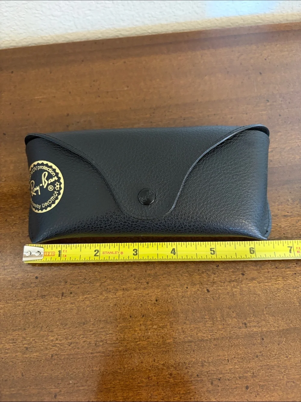 Ray-Ban Black Pebbled Leather Sunglasses Case Snap Close with Cleaning Cloth